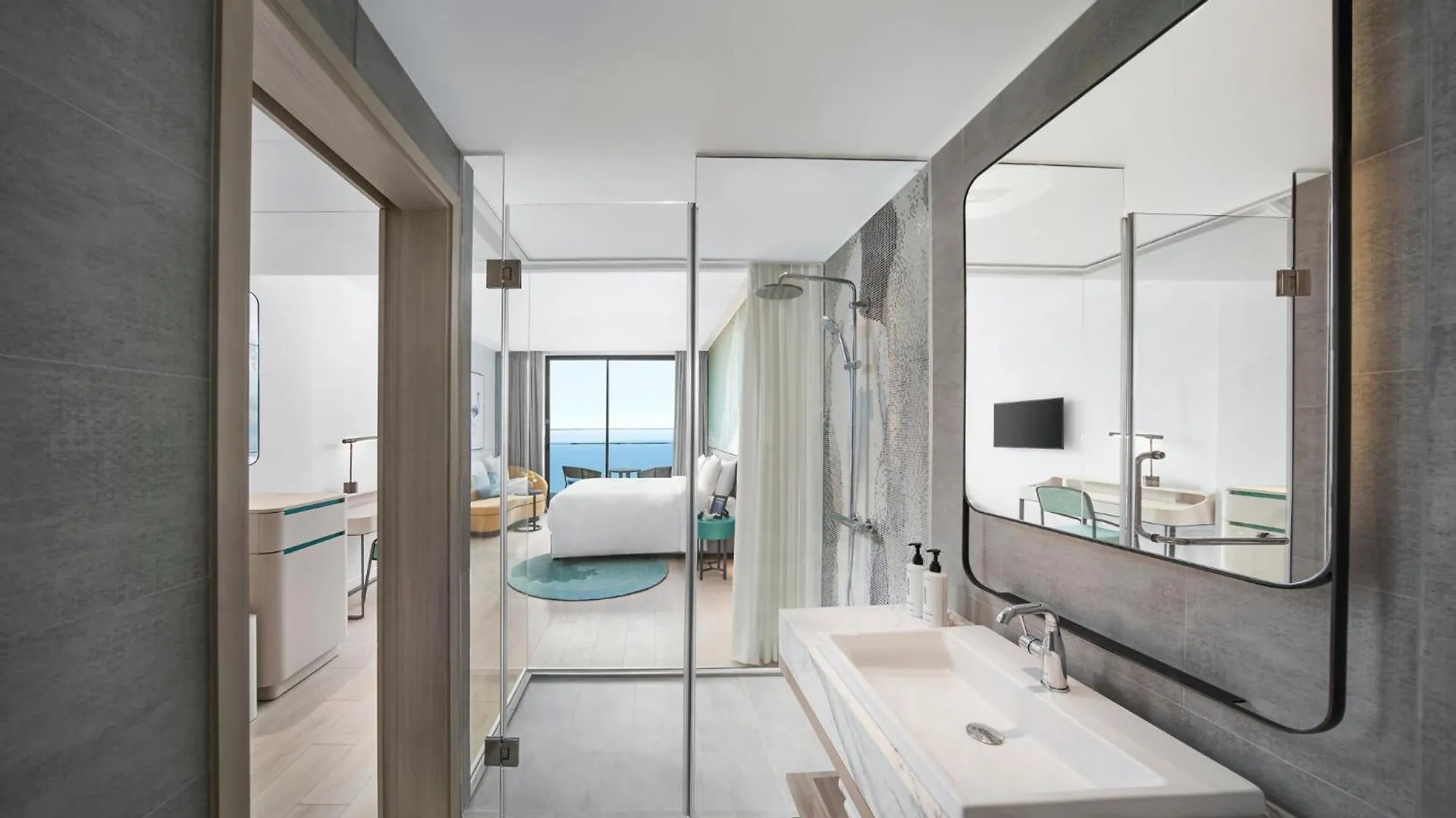Voco Ma Belle Danang By Ihg Hotel